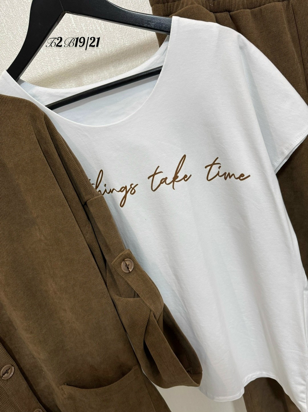 куртка замшевая,вельветовая рубашка,куртка замшевая женская,вельветовые костюмы,вельветовая рубашка женская