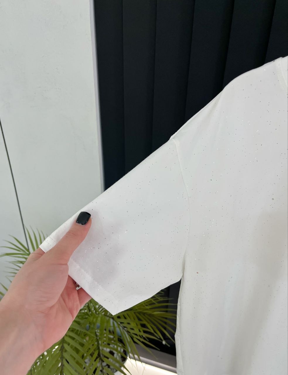 футболки женская,кофта женская,футболки модные,футболка со стразами,футболка