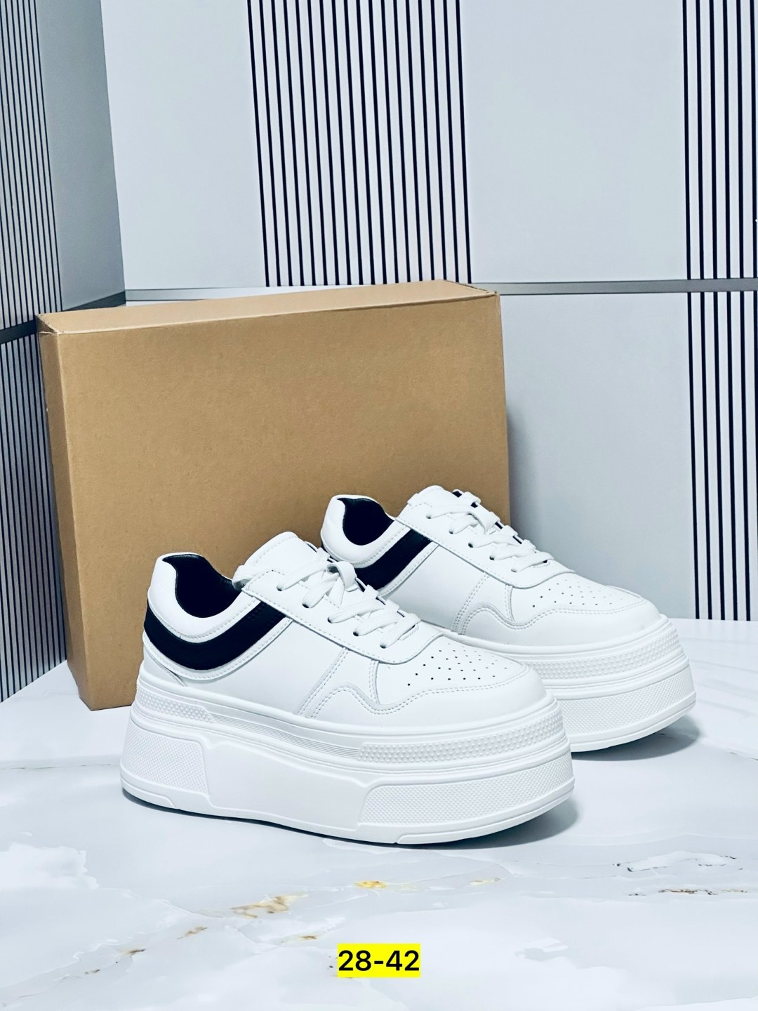 ,женские кроссовки,белые кроссовки, женская,кроссовки на платформе