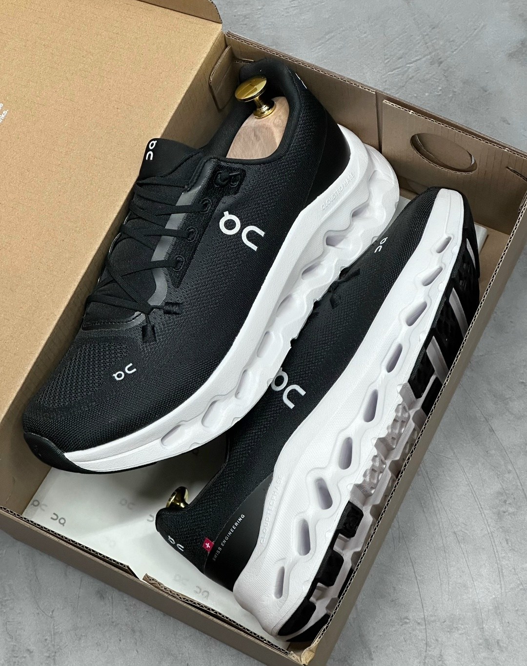 ,мужские кроссовки,кроссовки on,черные кроссовки,кроссовки женскиe