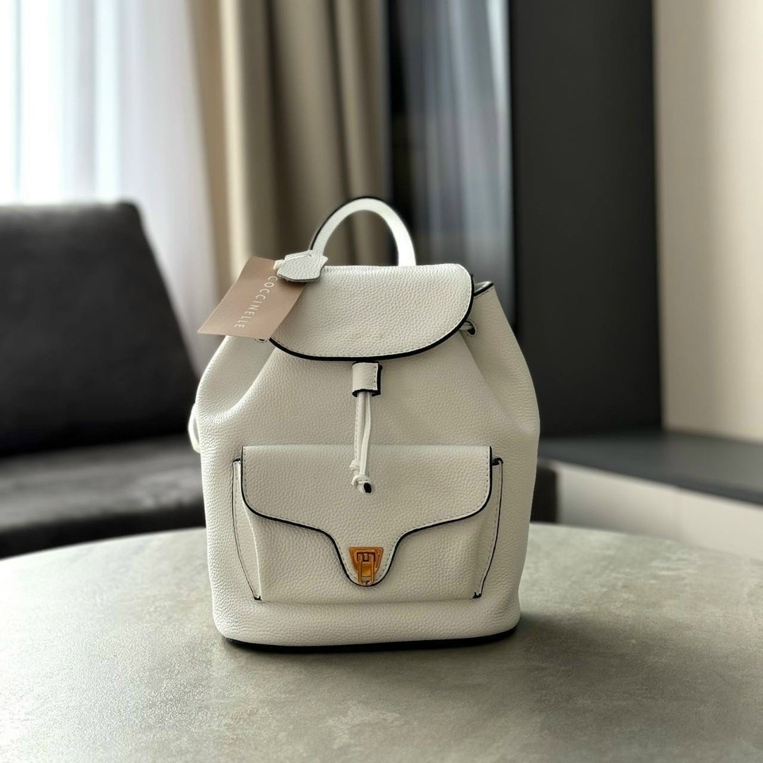 рюкзак coccinelle,женские рюкзаки,черные женские рюкзаки coccinelle,рюкзак,рюкзак coccinelle beat soft черный