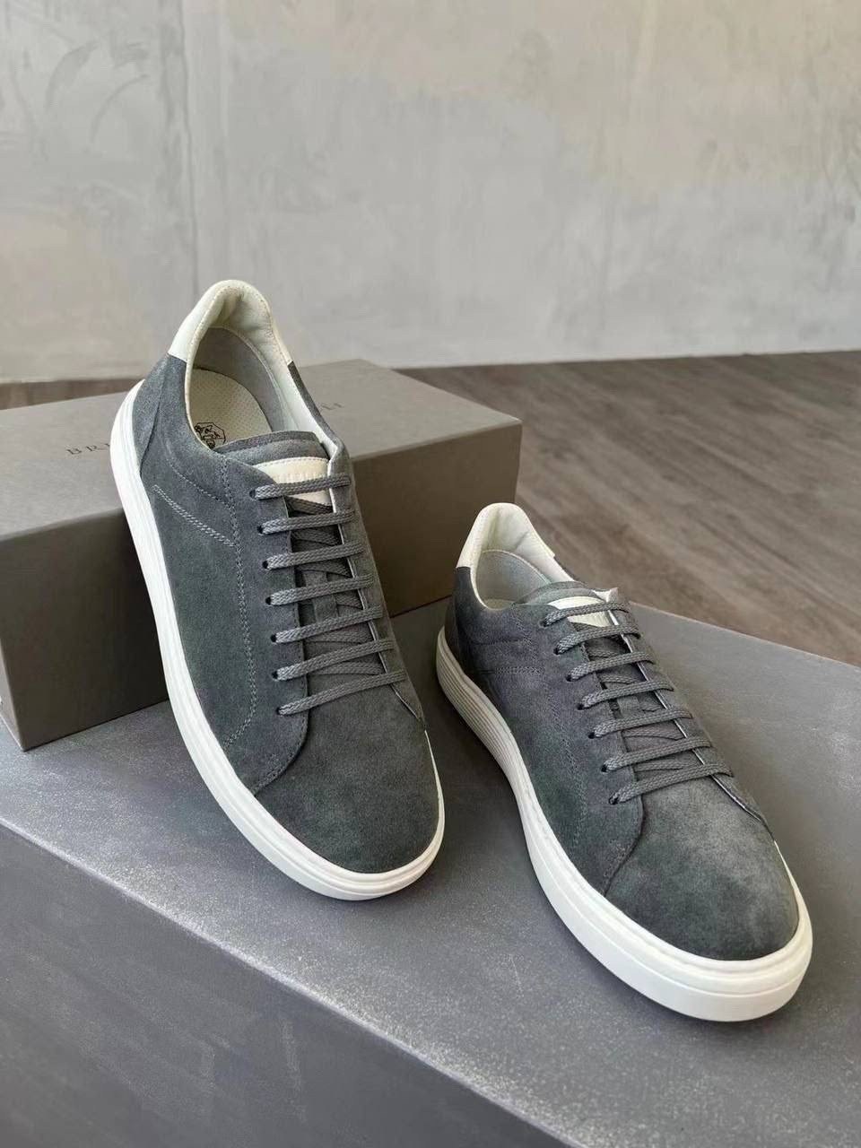 brunello cucinelli кроссовки мужские,мужские кеды brunello cucinelli pl-48956,кеды brunello серые замшевые,мужские кеды brunello cucinelli из коричневого вельвета в стиле casual,brunello cucinelli кед