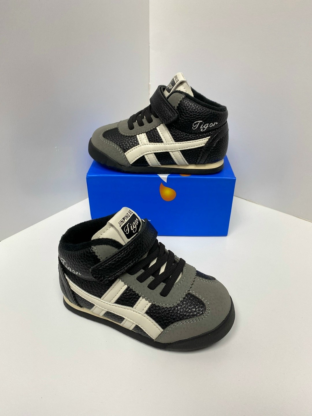 ,детская ,кроссовки для малыша,детские кроссовки,кроссовка детская