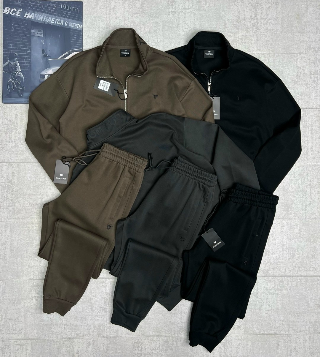 спортивный костюм brunello cucinelli,мужской спортивный костюм,костюм спортивный,спортивный костюм zegna