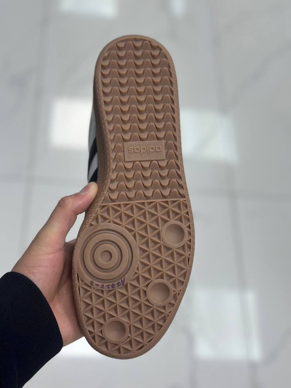 adidas кроссовки,кроссовки adidas samba,мужские кроссовки adidas samba,adidas samba,кроссовки мужские женские adidas