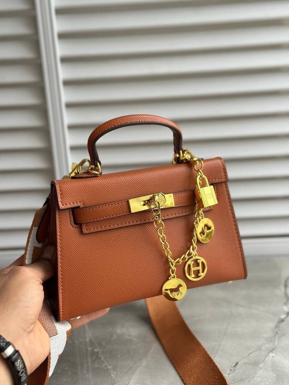 женская сумка hermes,сумка hermes,сумка гермес келли,сумка эрмес оранжевая,сумка через плечо эрмес женские