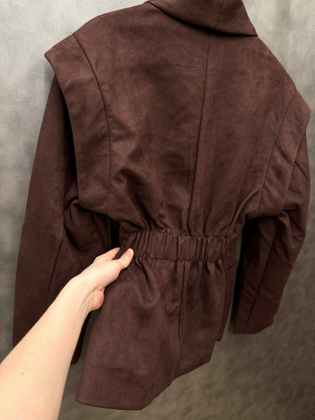 замшевая куртка женская,замшевая куртка,женская замшевая куртка retro,куртка косуха замшевая коричневая с поясом tadari,пиджак замшевый slavalook коричневый