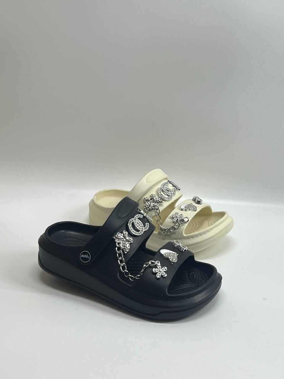 ,обуви,сабо детские,тапки модные,модные тапочки