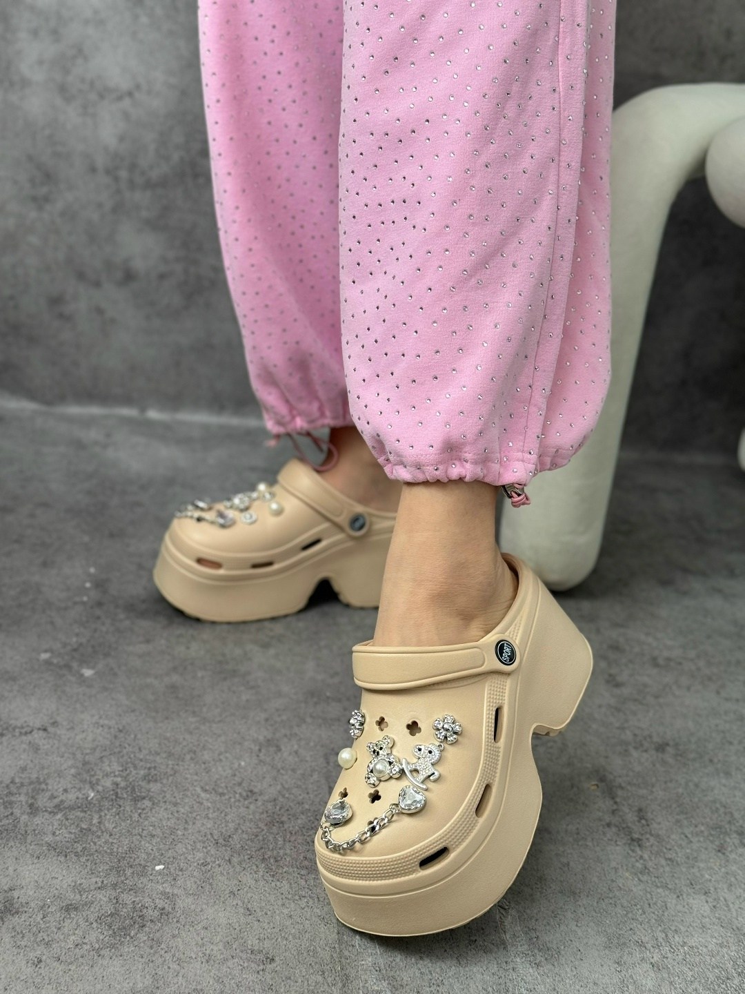 ,модные кроксы,сандалии женские на платформе,модные сандалии,платформа