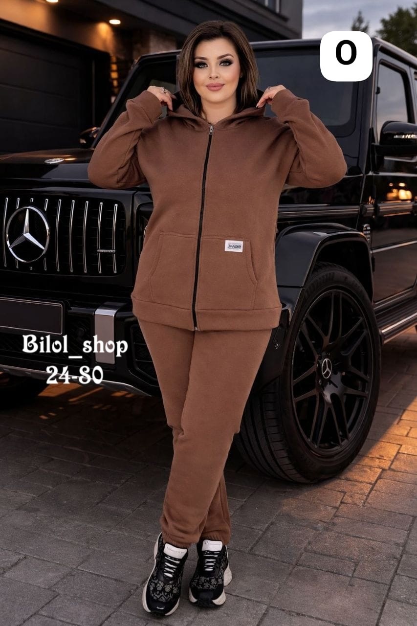 костюм спортивный,костюм на флисе,костюм спортивный женский,костюм на флисе женский,спортивный костюм на флисе