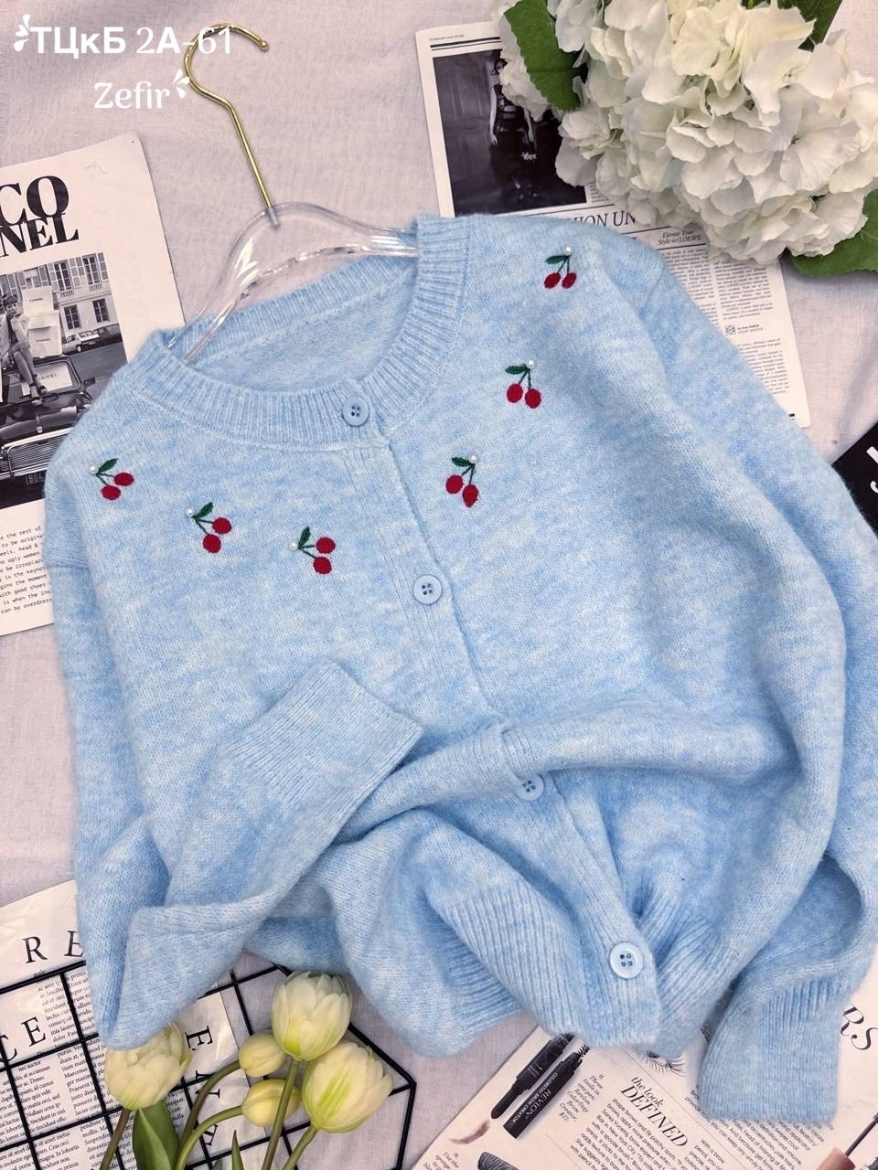 кардиган с вишенками,кардиган короткий на пуговицах с вишенками bye kitty,кардиган укороченный с вишнями,кардиган с вышивкой,кардиган вишня