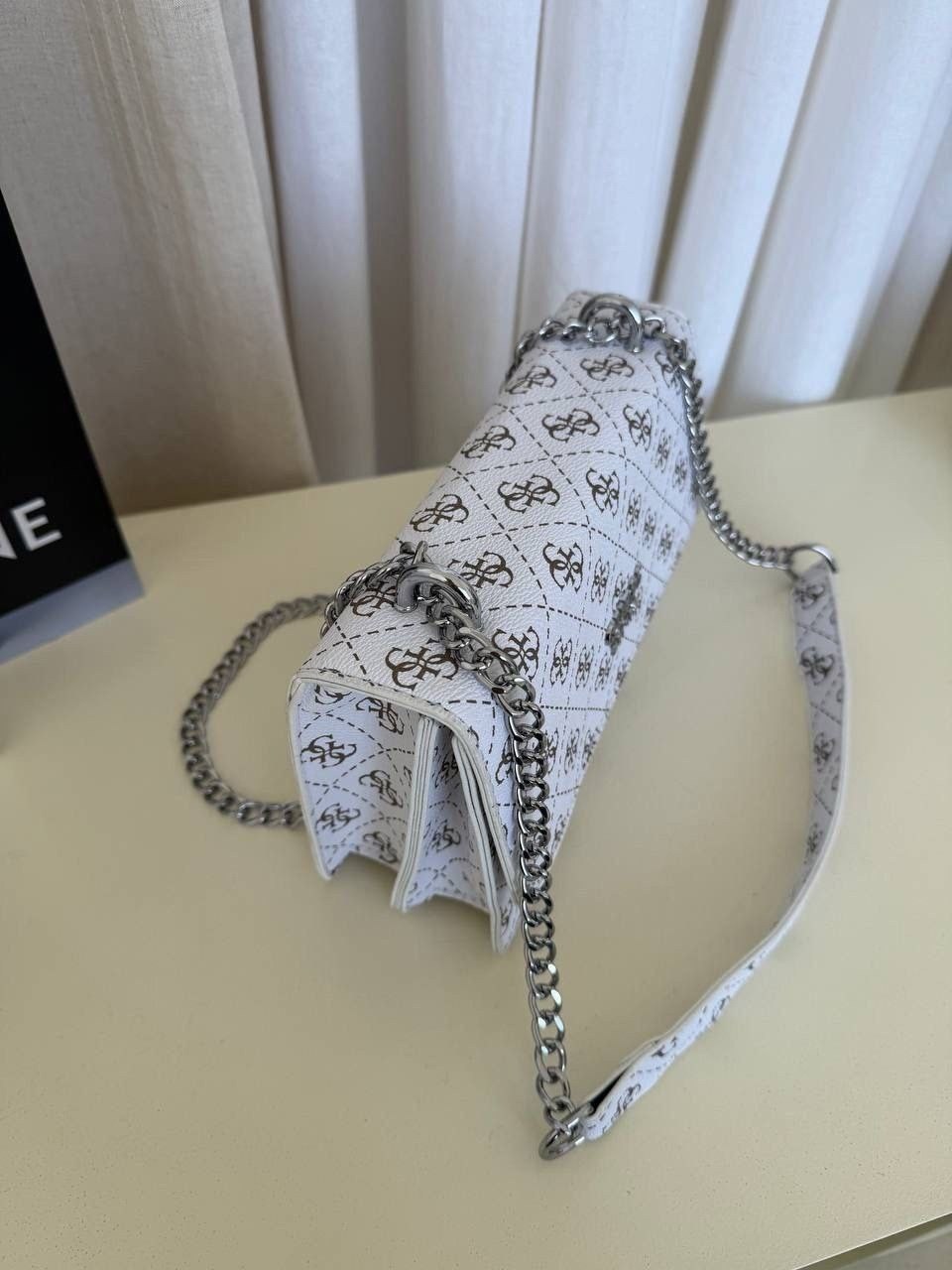 сумка женская guess,сумка guess,сумка кросс-боди guess,сумка,сумка на плечо кросс-боди guess