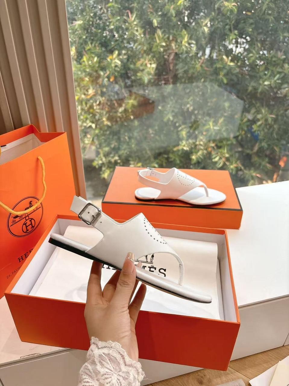 босоножки hermes,босоножки hermes женские,шлепанцы эрмес,сандалии hermes,шлепки эрмес реплика