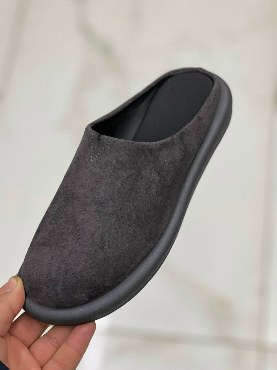 ,шлепанцы женские,замшевые сабо,тапочки на плоской подошве,модная женская