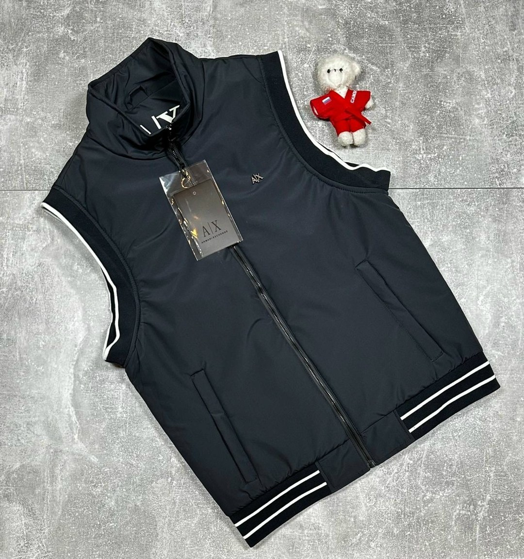 жилетка армани,жилетка мужская,жилетка армани мужская,жилетка,жилетка armani