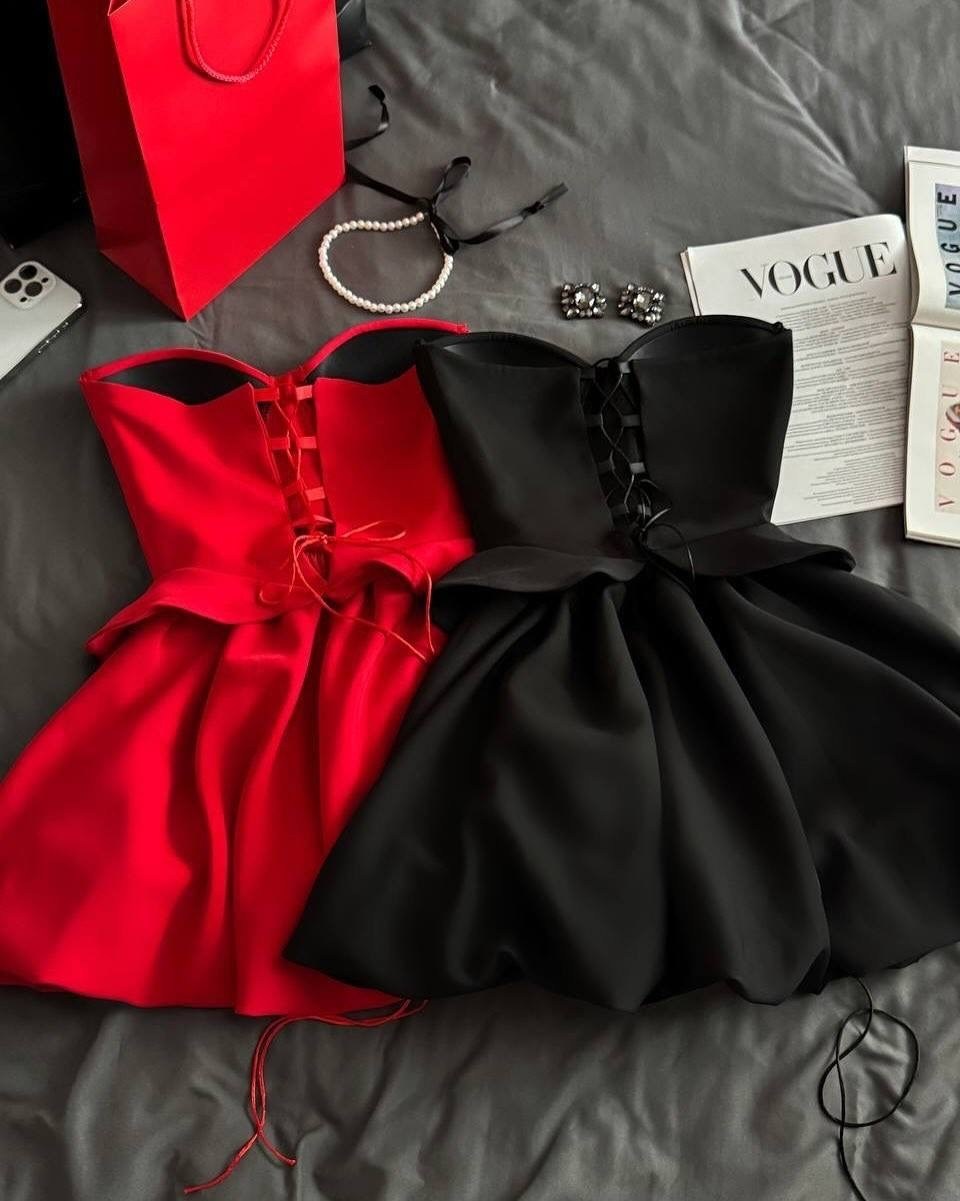 красное платье с корсетом,корсетное платье с пышной юбкой баллон красное,платье с корсетом,платье бюстье,бархатное платье с корсетом