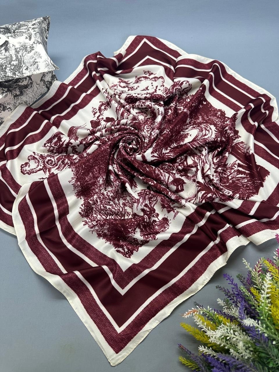 шелковые платки,шарфы для женщин,шелковый шарф,женский шарф,шарф с принтом