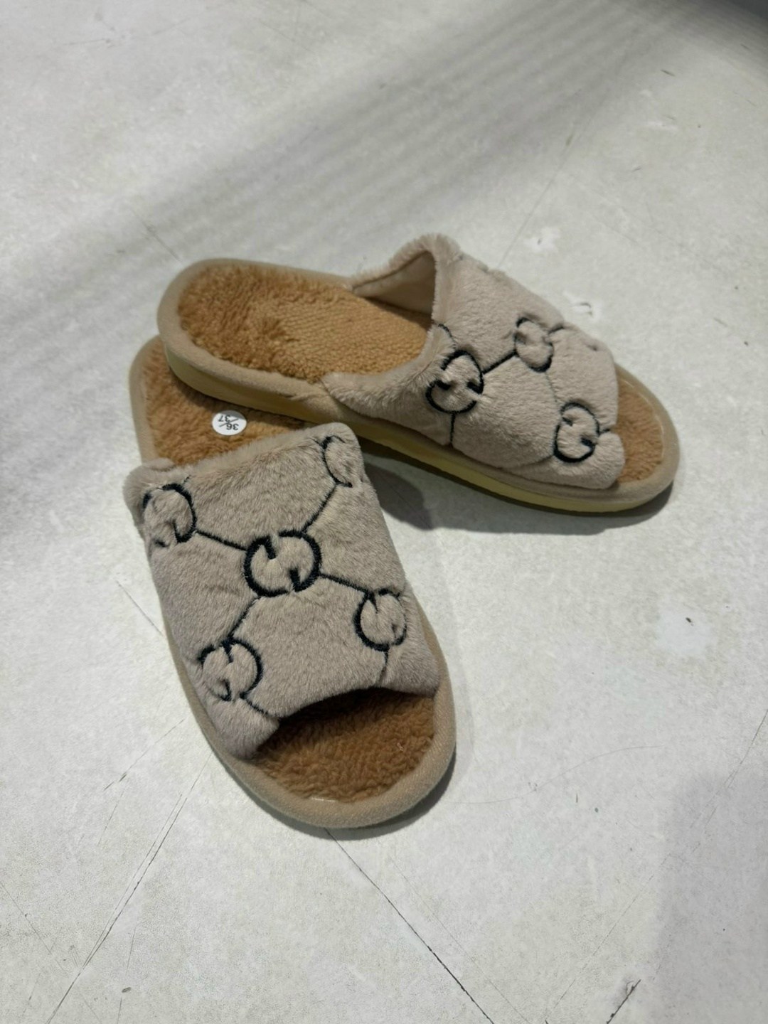 тапочки модные,,тапочки домашние женские,домашние тапочки,тапочки женские