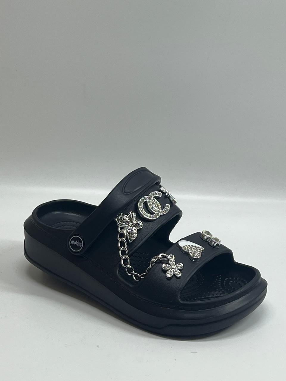 ,обуви,сабо детские,тапки модные,модные тапочки