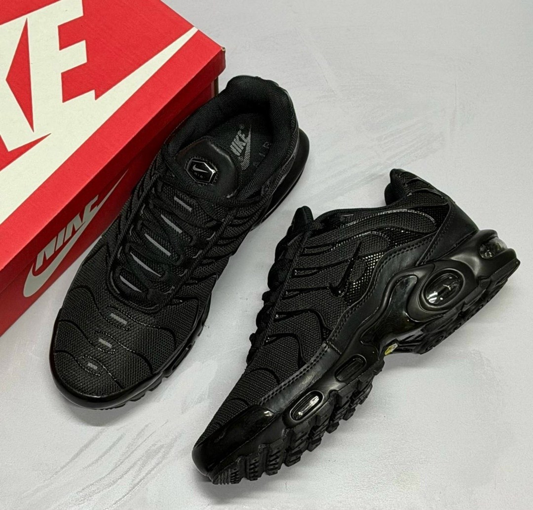 nike air max tn plus black,кроссовки nike air max tn plus,кроссовки nike air max plus tn nike,nike air max plus tn,мужские кроссовки nike air max tn plus