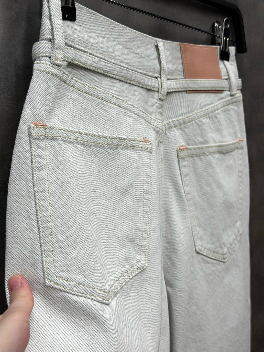 женские джинсы,белые джинсы,стильные джинсы,брюки джинсы,белые джинсы женские