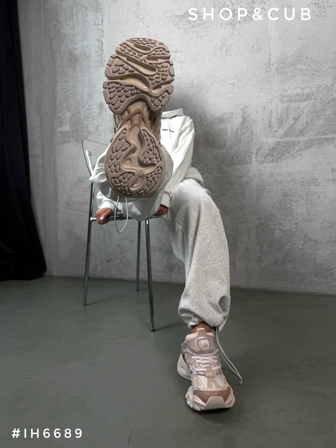 кроссовки женскиe,кроссовки,спортивная , женская,модные кроссовки