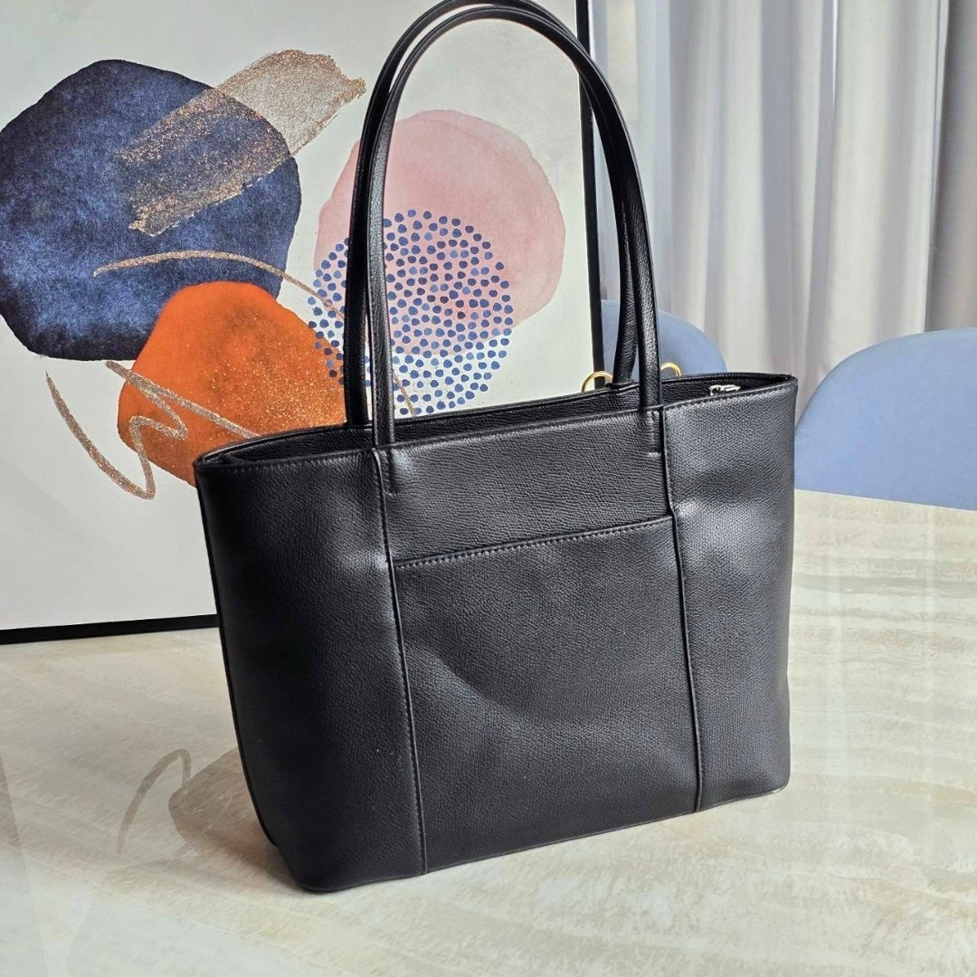 сумки karl lagerfeld,сумка karl lagerfeld сумка,karl lagerfeld сумка женская,сумка тоут карл лагерфельд,сумка karl lagerfeld оригинал