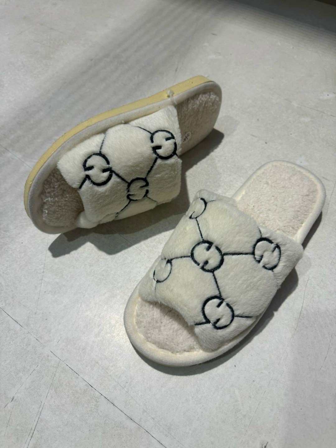 тапочки модные,,тапочки домашние женские,домашние тапочки,тапочки женские