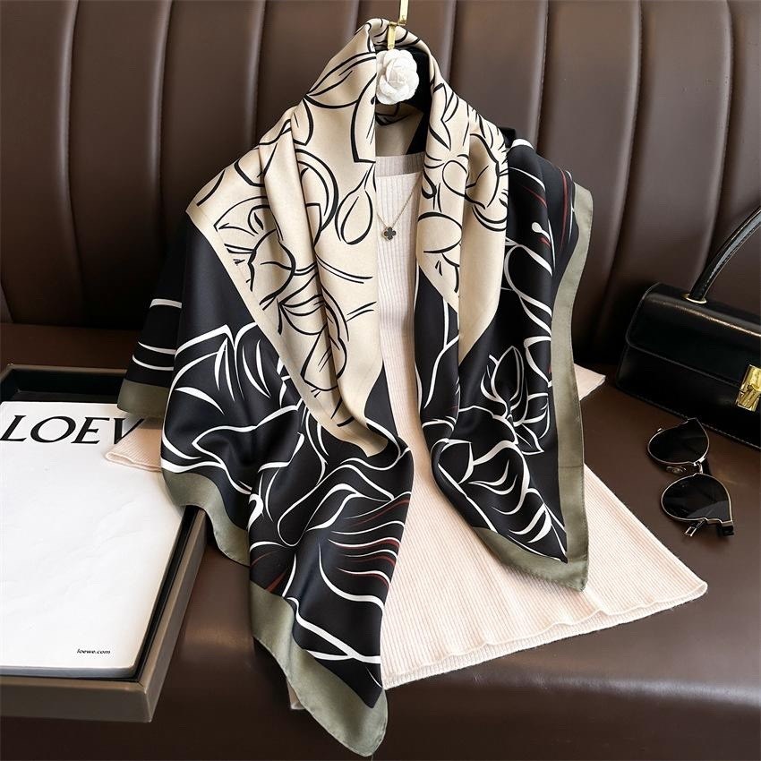 шелковый шарф,женский шелковый шарф,шарфы для женщин,платки шелковые,шарф с принтом