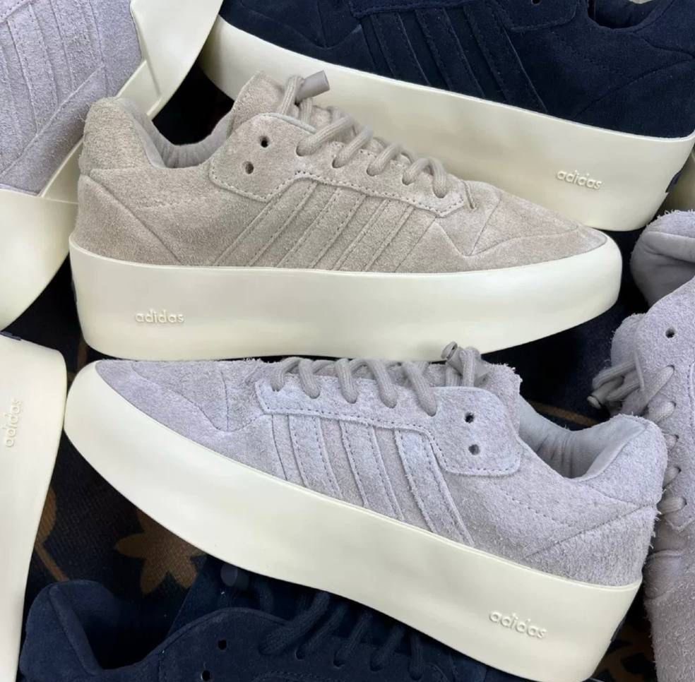 кроссовки adidas,,кроссовки adidas originals fear of god athletics ' 86 lo sesame серый,кроссовки классические,кроссовки женскиe