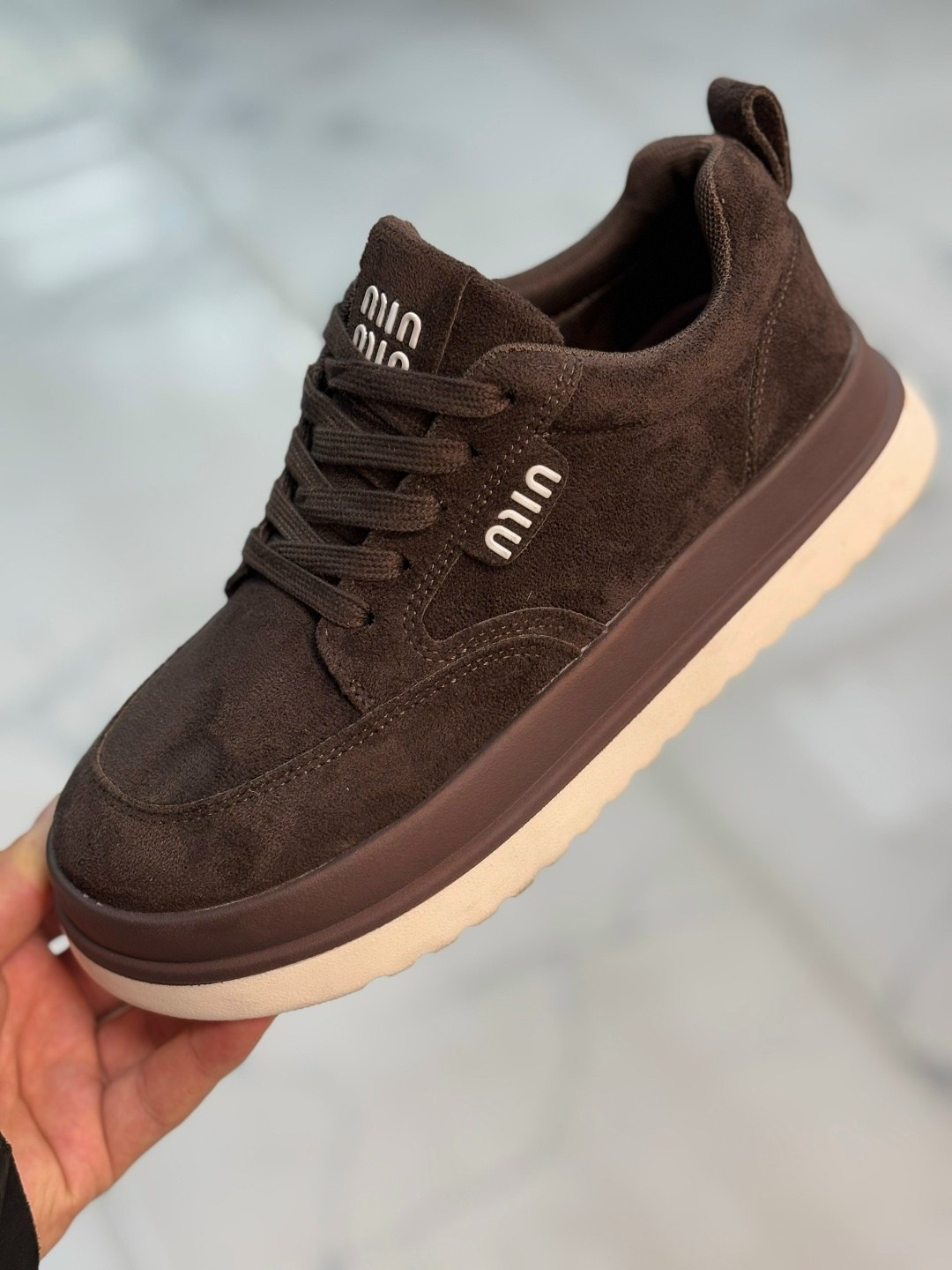 ,женская ,детская ,замшевые кроссовки, для мальчика