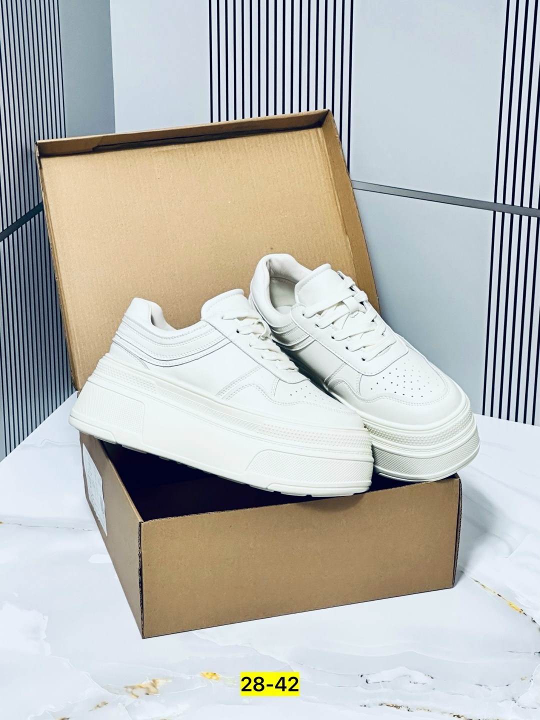 ,женские кроссовки,белые кроссовки, женская,кроссовки на платформе