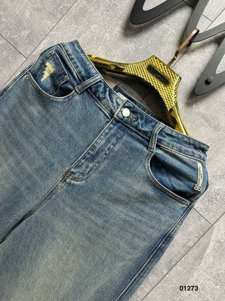 широкие джинсы,джинсы женские,джинсы прямого кроя,джинсы,прямые джинсы