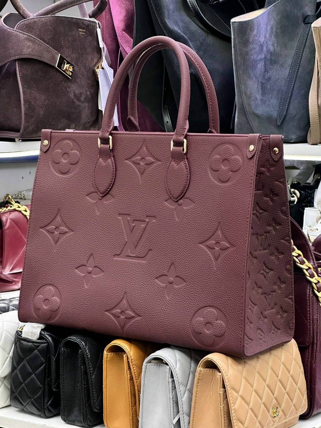 женская сумка louis vuitton,сумка луи виттон бордовая,сумка louis vuitton,сумка louis vuitton onthego большая,сумка луи виттон