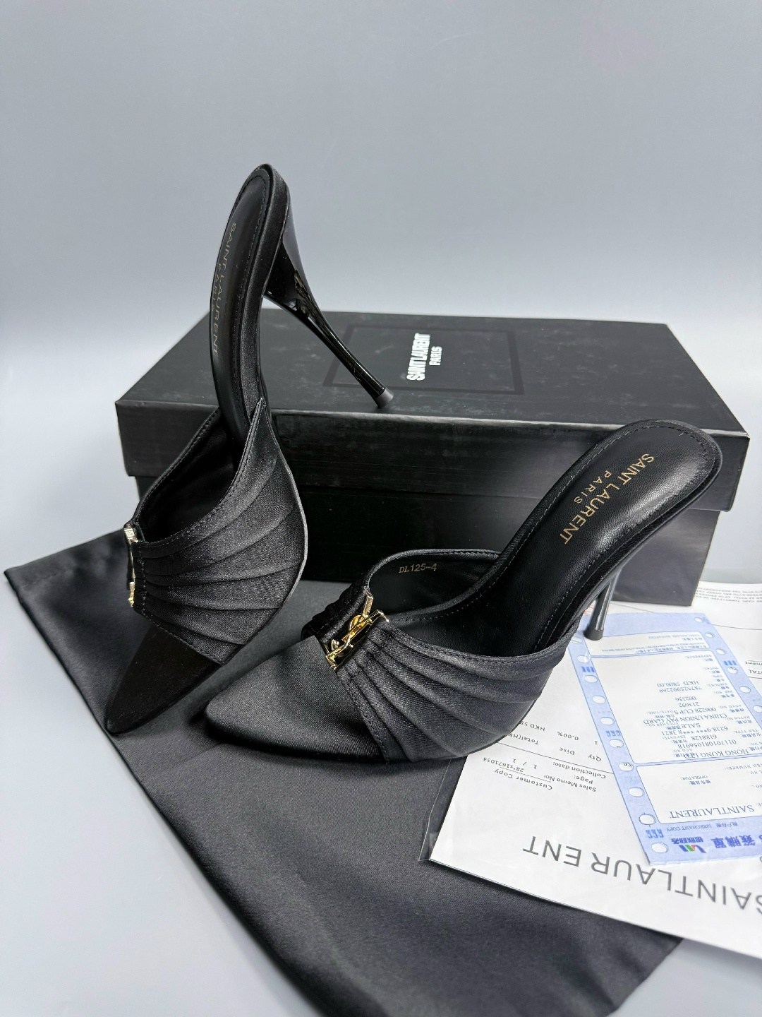 ,босоножки на каблуках,кожаные мюли,босоножки yves saint laurent,мюли на каблуке