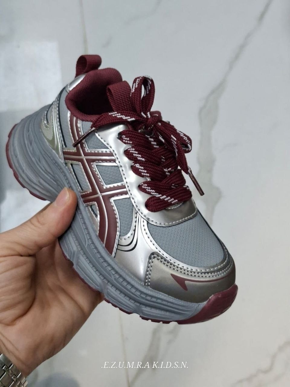 кроссовки,детские кроссовки,кроссовки подростковые,кроссовки для детей,кроссовки для малыша