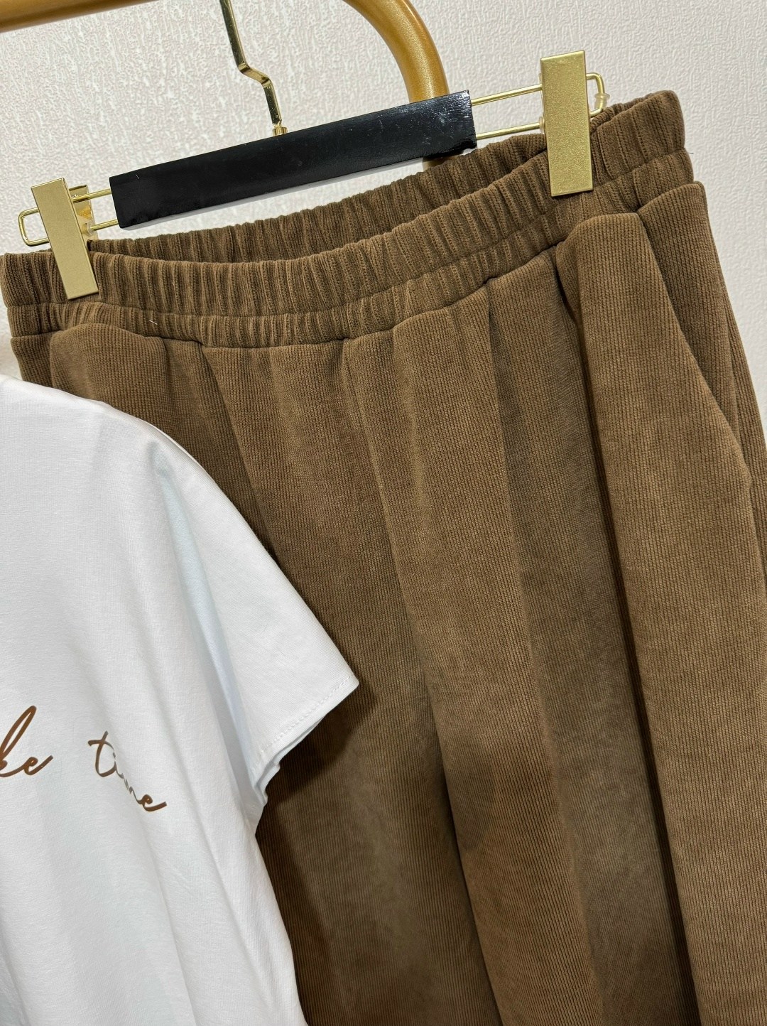 куртка замшевая,вельветовая рубашка,куртка замшевая женская,вельветовые костюмы,вельветовая рубашка женская