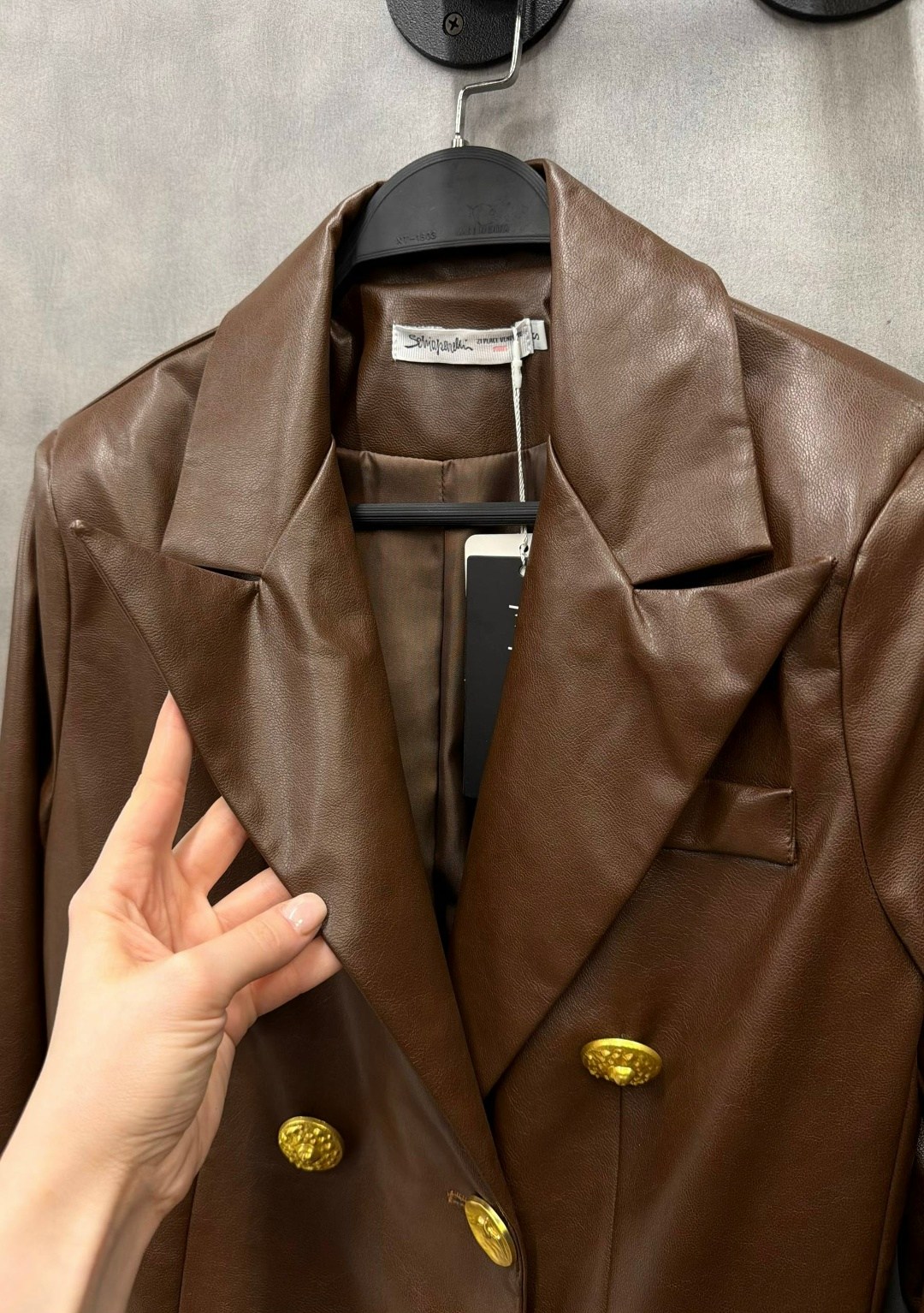 женское пальто,кожаный пиджак,женский пиджак кожаный,кожаная куртка,кожаный пиджак оверсайз зара