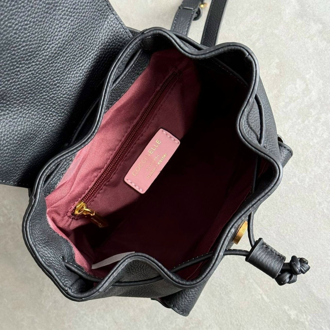 рюкзак coccinelle,женские рюкзаки,черные женские рюкзаки coccinelle,рюкзак,рюкзак coccinelle beat soft черный