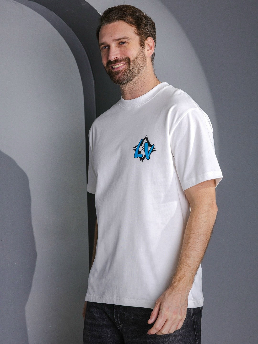 мужская футболка,белая мужская футболка,футболка,футболка мужская базовая,мужские футболки quiksilver