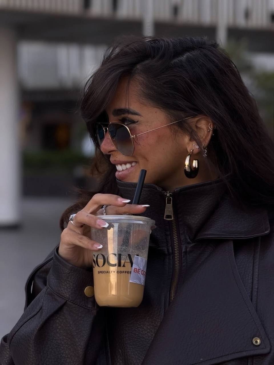 элегантное модное,мода модная,мода стиль,кожаная куртка