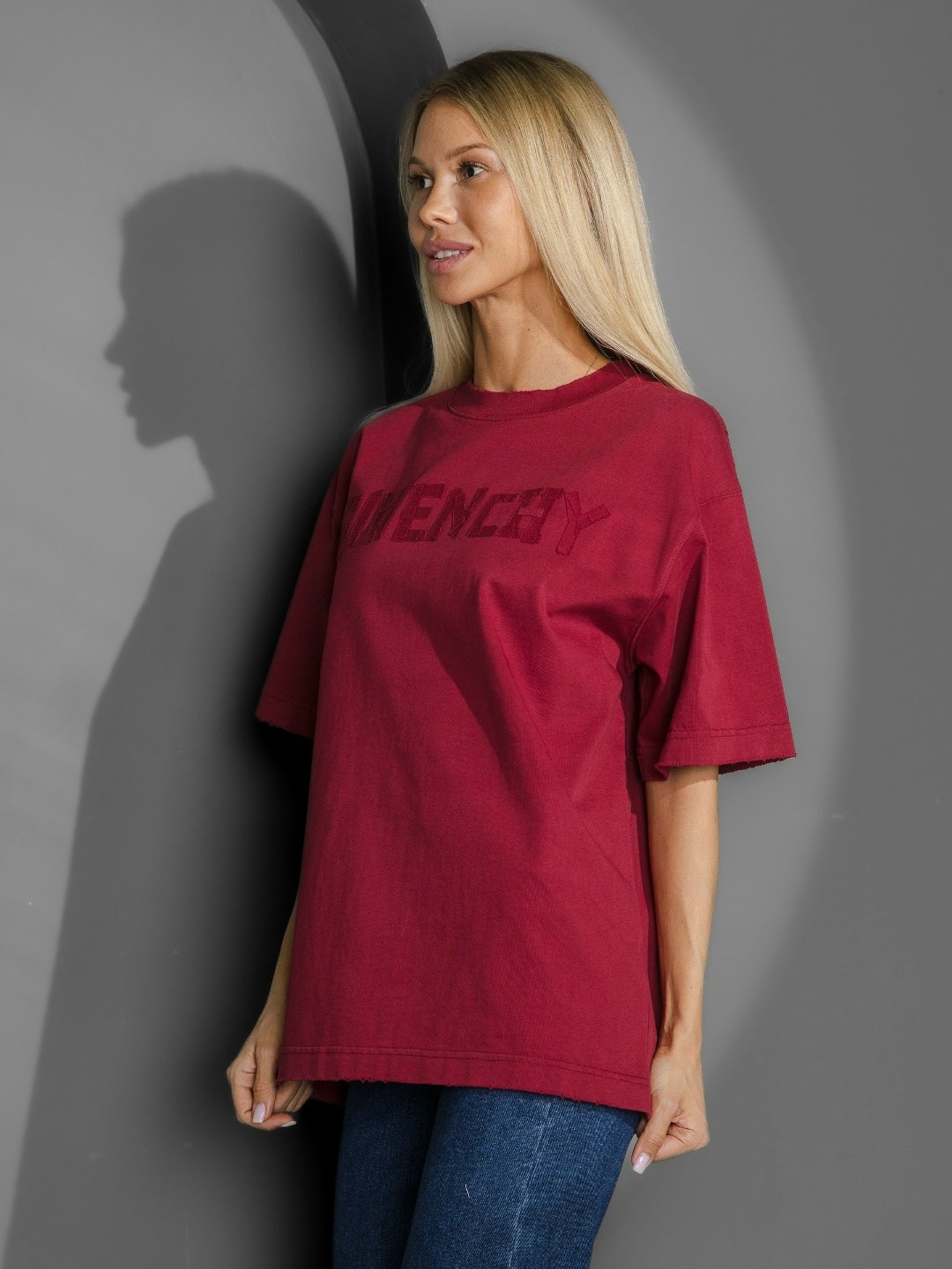 футболка женская бордовая,футболки женская,футболки женская оверсайз,бордовая футболка,футболки оверсайз