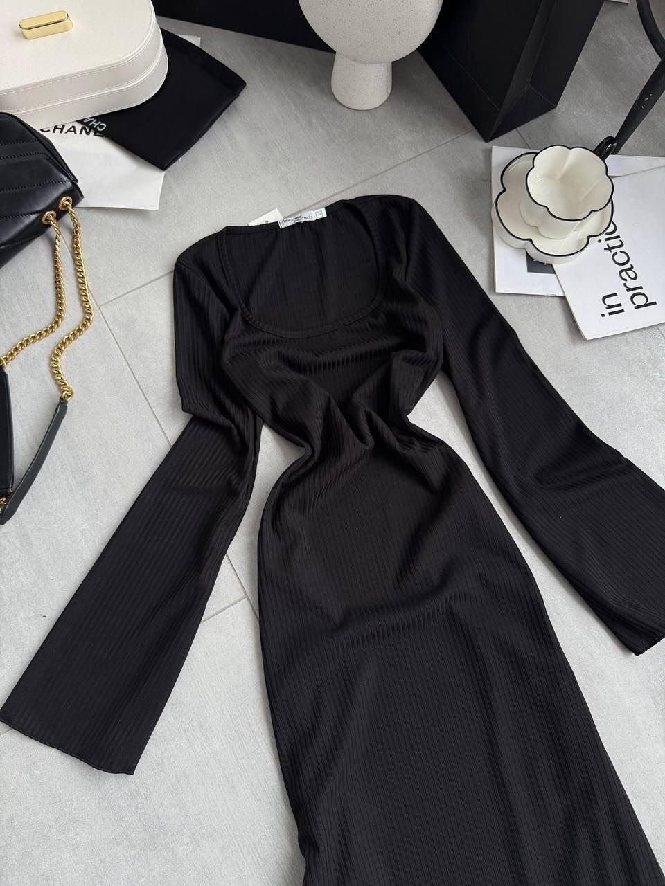 черное платье с широкими рукавами,длинное платье лапша m1 - черный,модное сексуальное однотонное платье макси в рубчик с рукавами-трубой,длинное платье с широкими рукавами,длинное платье лапша