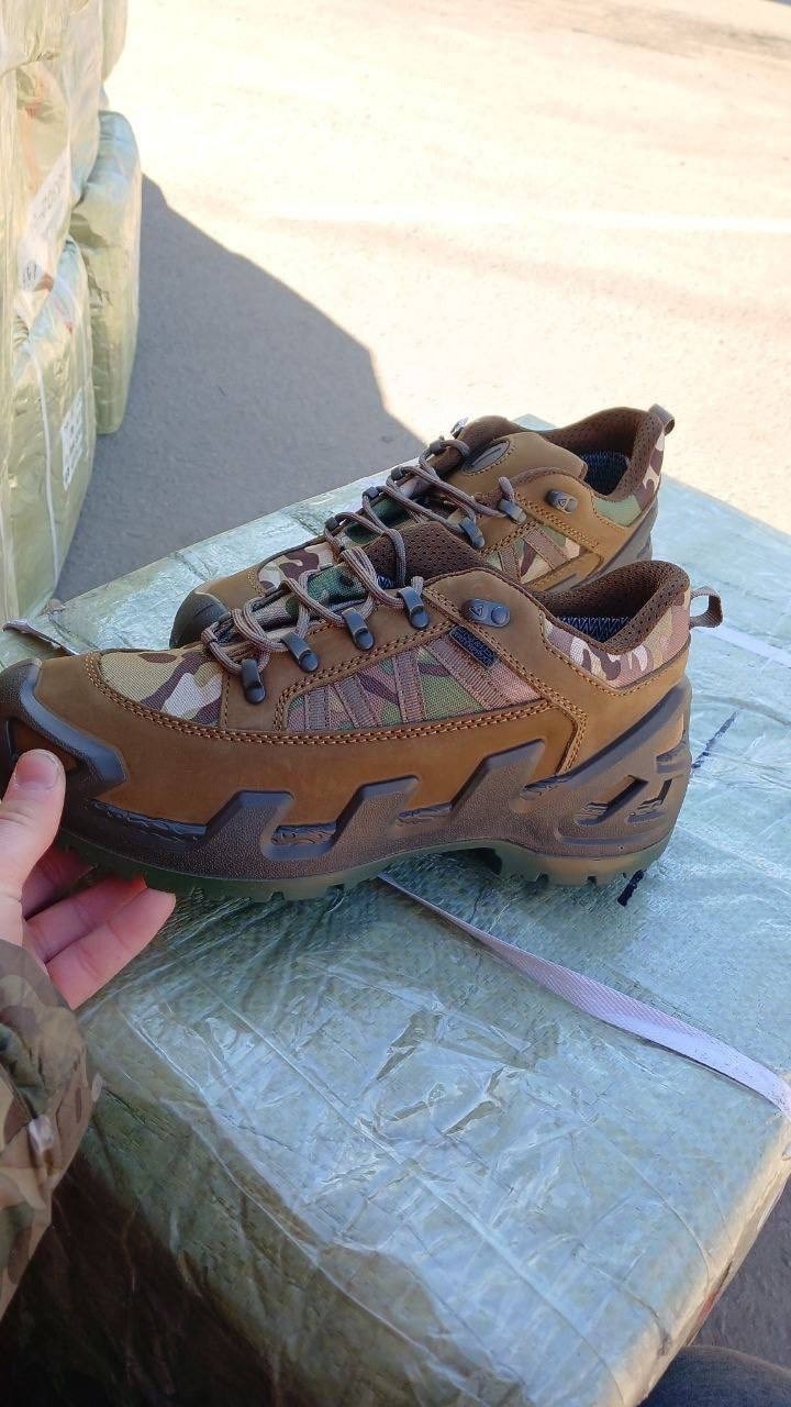 ,треккинговые кроссовки,треккинговые ботинки,кроссовки тактические,спортивная