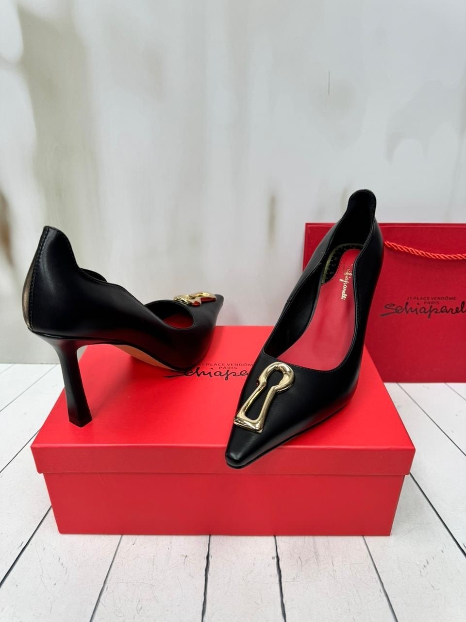 valentino туфли,женские туфли,туфли лодочки женские,,туфли salvatore ferragamo