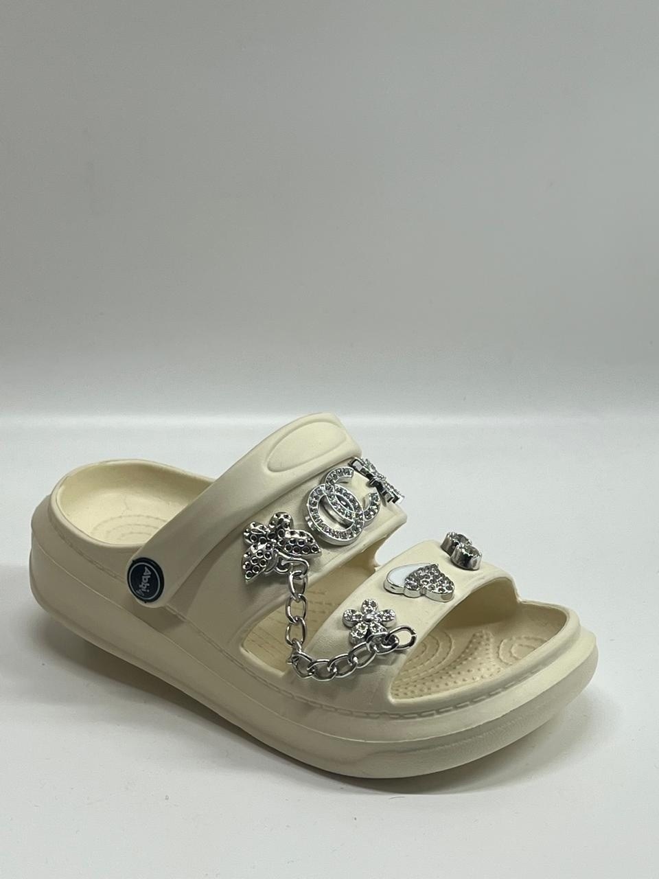 ,обуви,сабо детские,тапки модные,модные тапочки