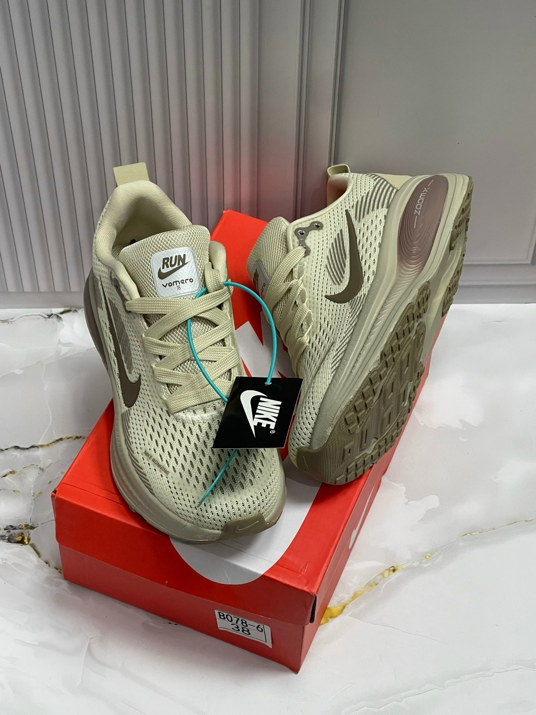 женские кроссовки nike,женские кроссовки,кроссовки,кроссовки nike,спортивная