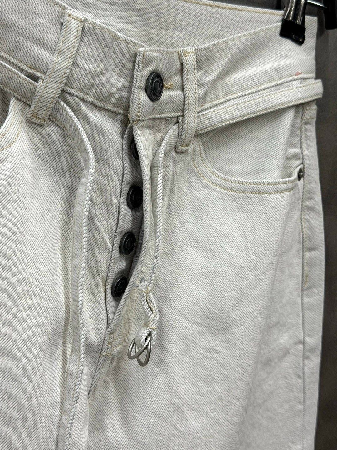 женские джинсы,белые джинсы,стильные джинсы,брюки джинсы,белые джинсы женские