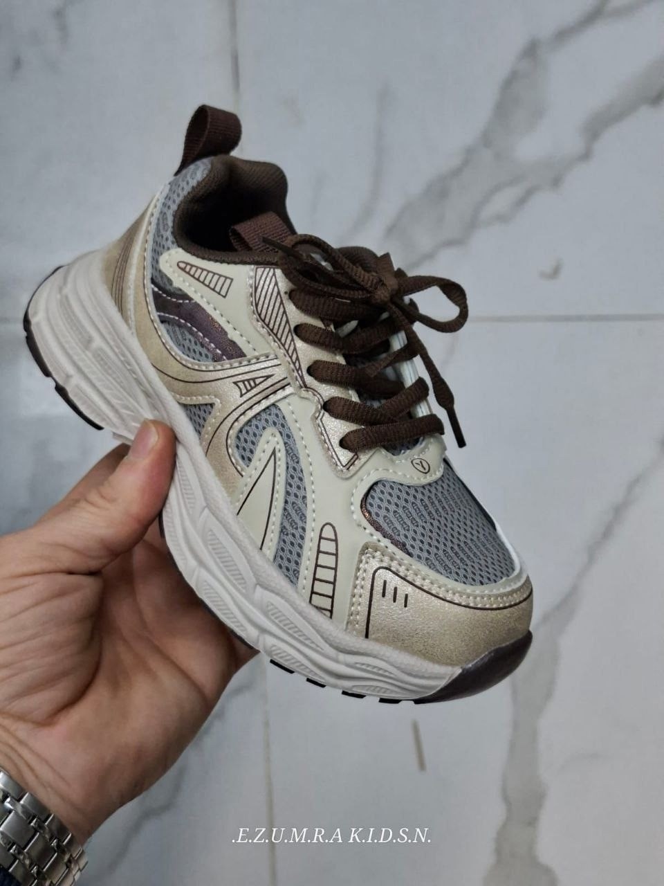 кроссовки,детские кроссовки,кроссовки подростковые,кроссовки для детей,кроссовки для малыша