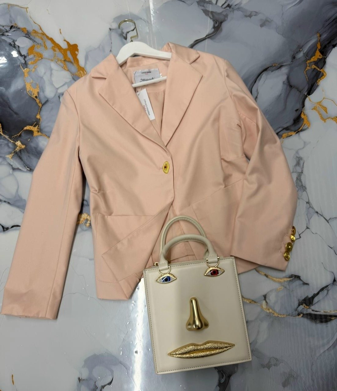 стильные костюмы,брючный костюм,женский костюм,деловой стиль,элегантные костюмы для женщин